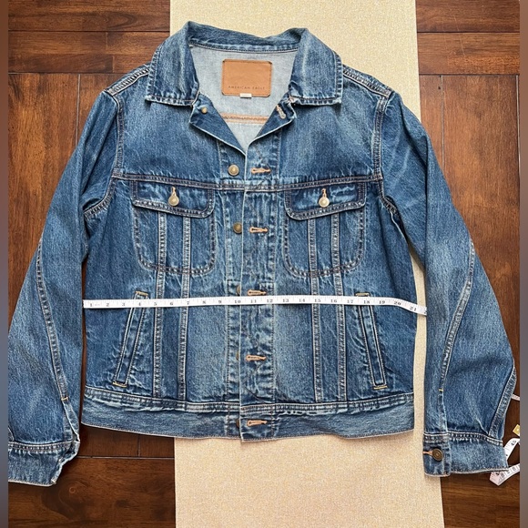 ❤️ American Eagle Outfitters Blue Denim Jacket with Brown Accents- Classic fit. - Picture 4 of 7